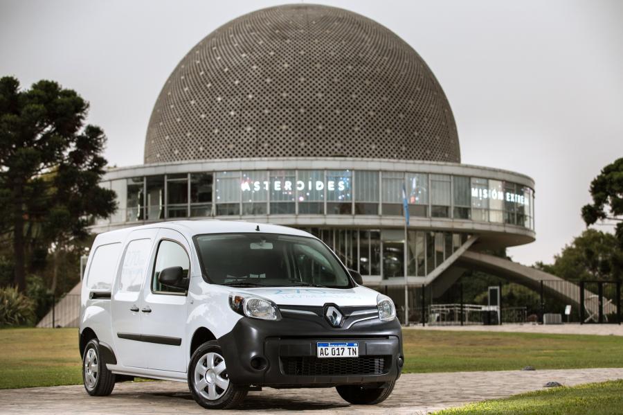  Renault Kangoo Van Z.E. 2017 года  (LA) (фото 6 из 11)